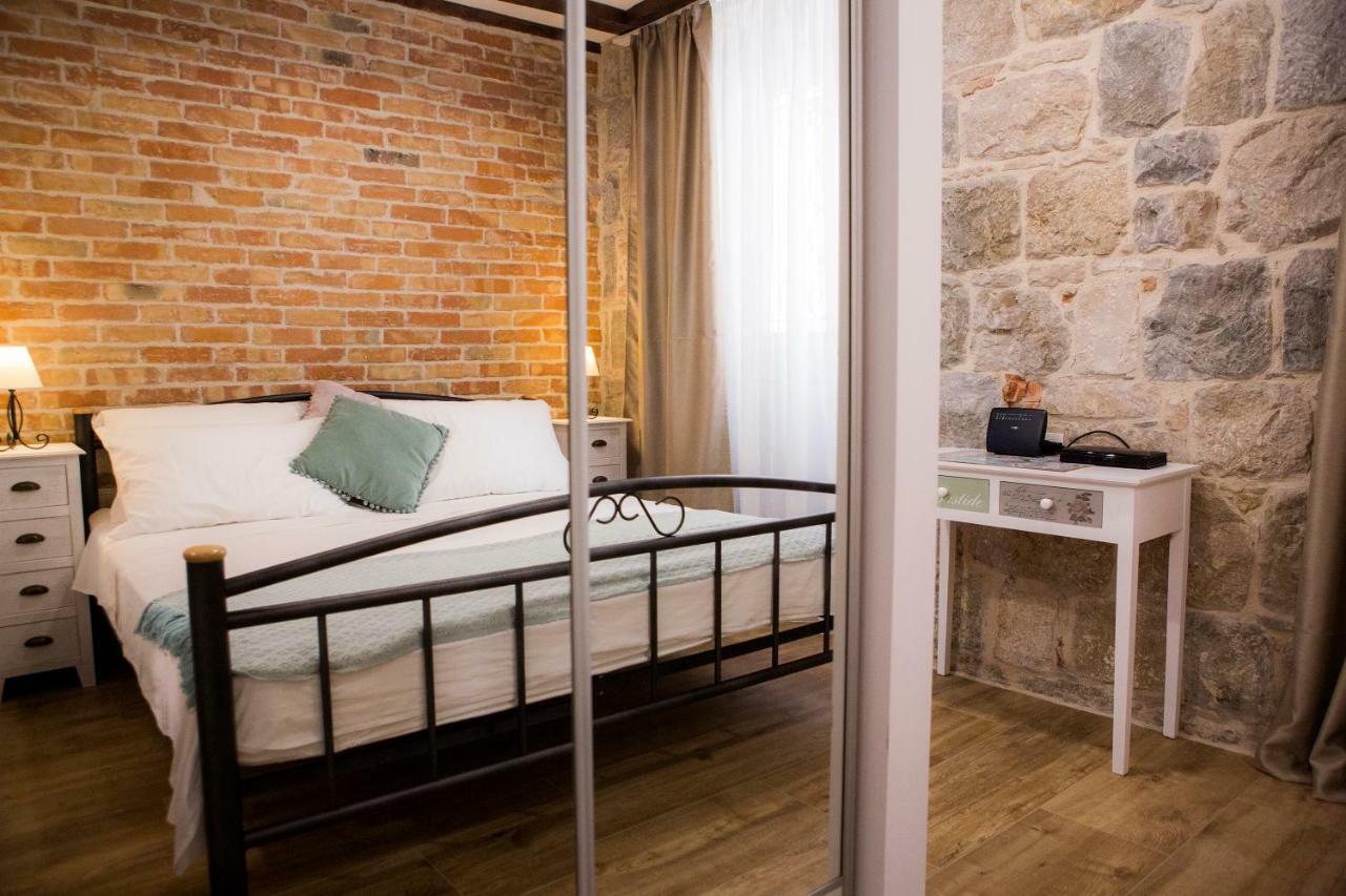 Studio Apartman Ana Split Exterior foto